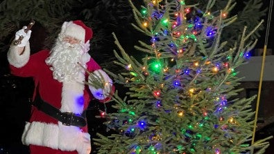 The 31st Annual Holiday Tree Lighting was held on Wednesday, Dec. 7, at the Dale and Frances Hughes Cancer Center at Lehigh Valley Hospital–Pocono. 