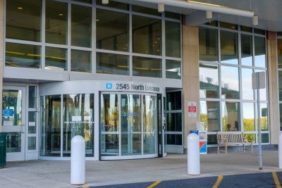 Muhlenberg cancer Center entrance