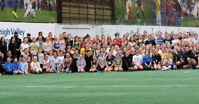 LVHN and Collegiate Field Hockey Players Host Youth Girls' Clinic