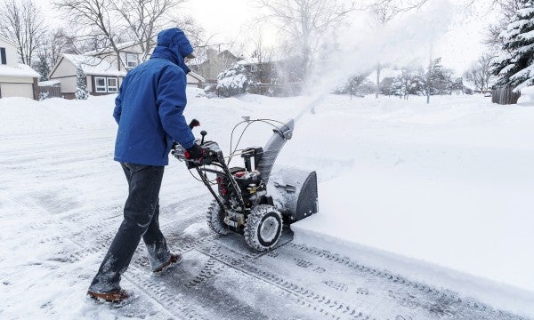 Tips for using your snowblower safely 