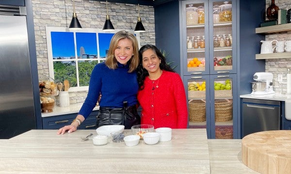 WFMZ’s Eve Russo and LVHN’s Nidhi Mehta, MD, in the TV station’s kitchen to share heart-friendly meals.