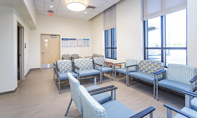 Emergency Room at Lehigh Valley Hospital–Hazleton | Lehigh Valley ...