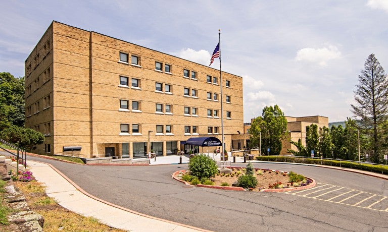 Lehigh Valley Hospital-Schuylkill E. Norwegian Street