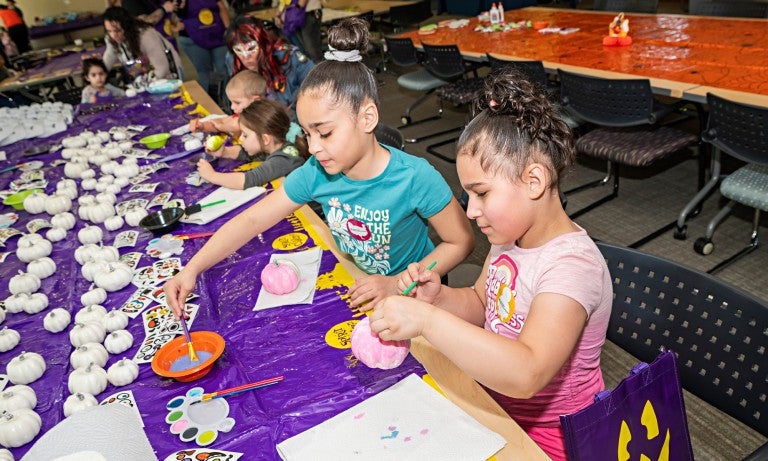 Lehigh Valley Reilly Children’s Hospital hosted a Halloween-themed party for patients and their parents, made possible by Spirit Halloween’s charitable foundation, Spirit of Children.